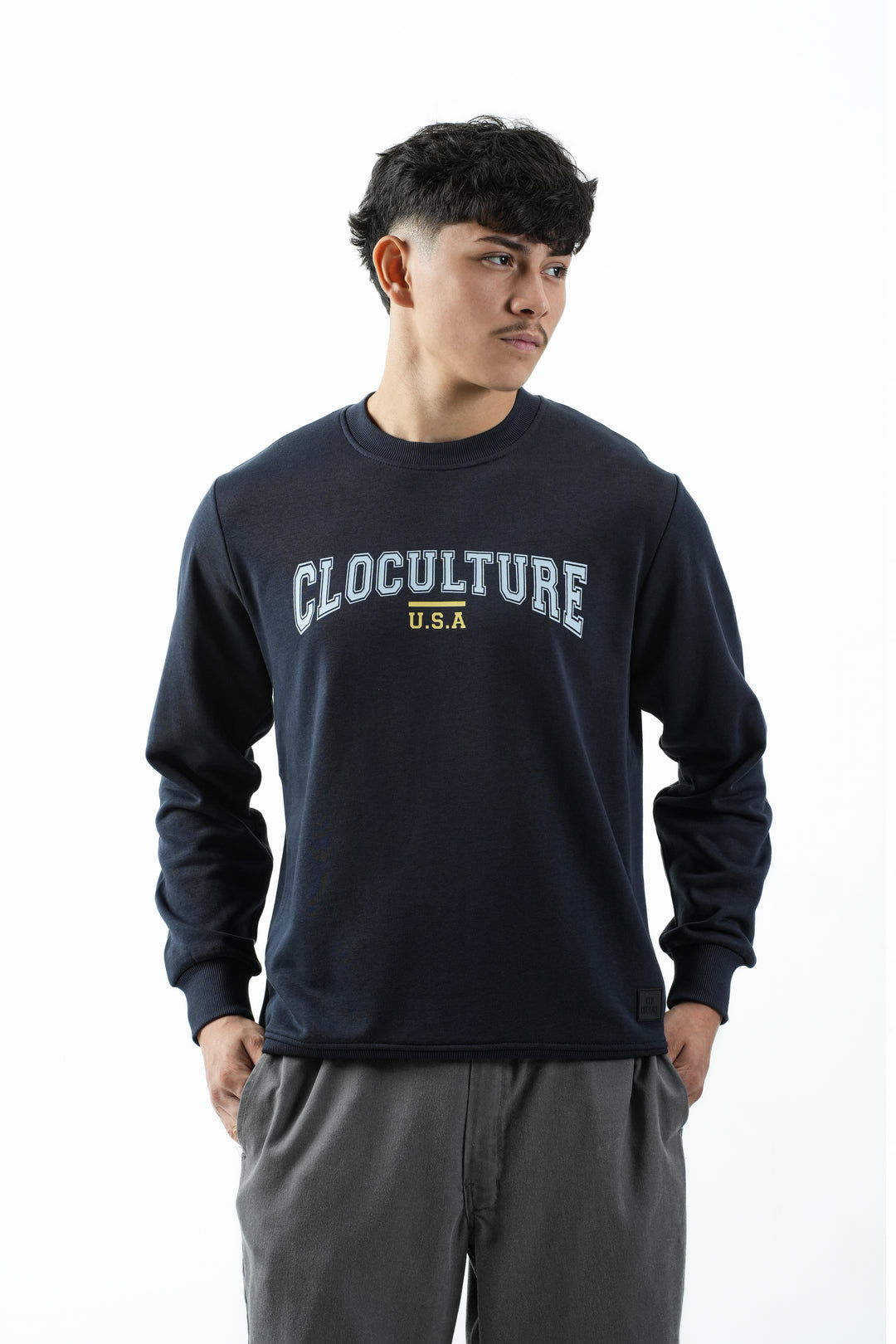 DARK NAVY CREWNECK SWEATSHIRT