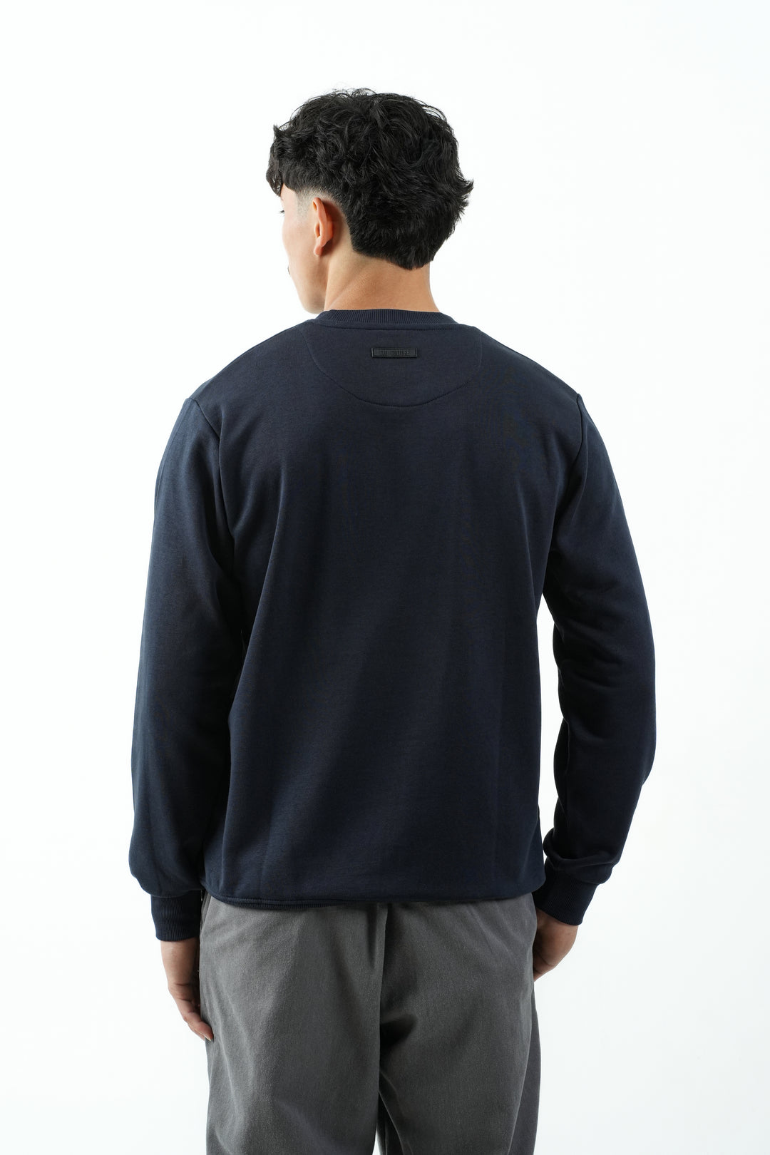 DARK NAVY CREWNECK SWEATSHIRT