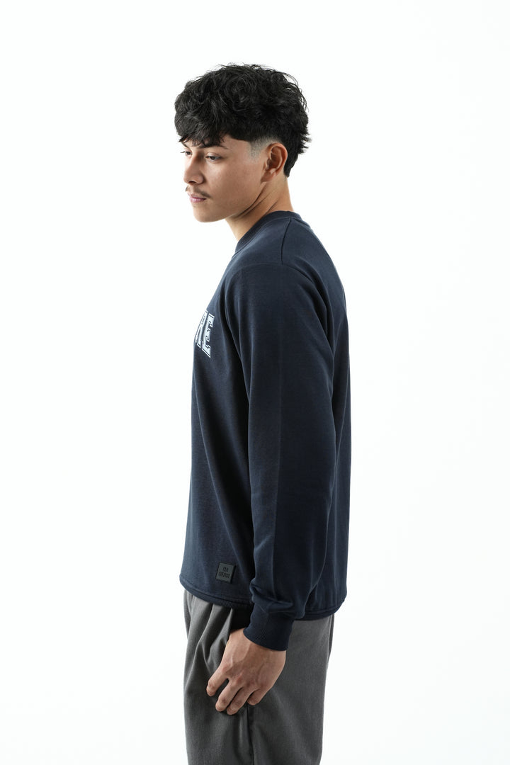 DARK NAVY CREWNECK SWEATSHIRT